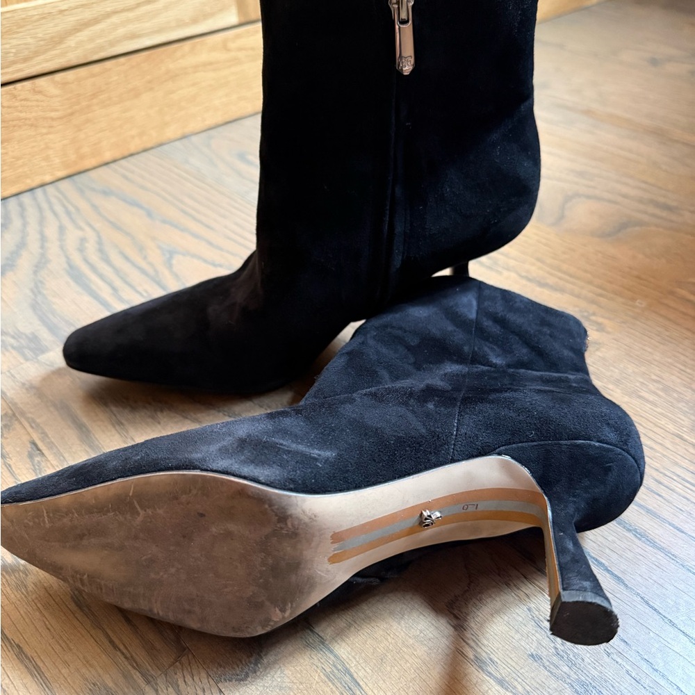 Sam Edelman Elegant Black Women's Ankle Boots size 9  suede. GUC. - Picture 6 of 6